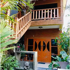 Golf House Guest house Nai Yang